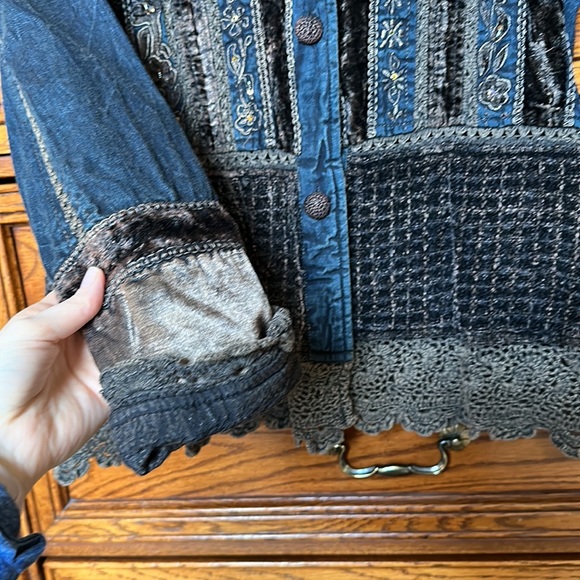 Urban Tribe Denim and Velvet Jacket - Picture 4 of 6